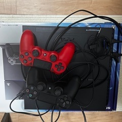 PS4　本体の画像