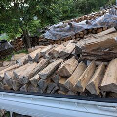 乾燥薪ナラ1立米（軽トラ山盛り）の画像