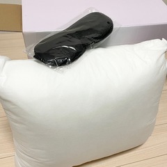 【HUGMIN 詰め替え用　クッション】無料で差し上げます！の画像