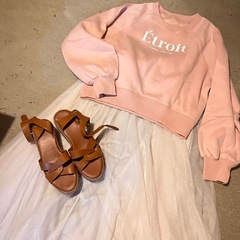 総額8万30点以上、服ZARAも含むの画像