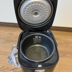 炊飯器の画像