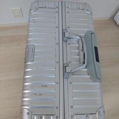 【お譲り予定先決定】スーツケース　94Lの画像