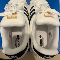 レア✨箱あり✨adidas✨SUPERSTAR HOME✨ぷっくりデザイン✨の画像