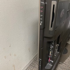 2010年製シャープ液晶テレビ　LC-46DX3 BDの画像