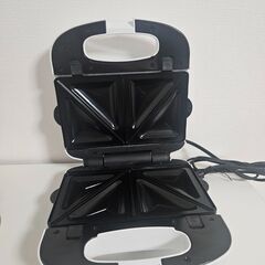 ２枚焼きホットサンドメーカー2,500円ですーーの画像