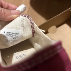converseスニーカーの画像