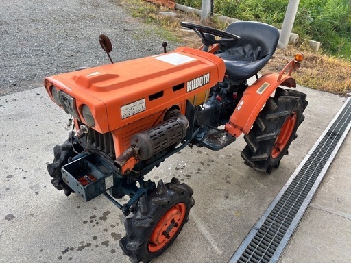★クボタトラクター★B5001★4WD