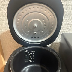 炊飯器の画像