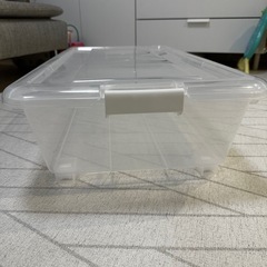 キャスター付きケース
の画像
