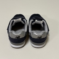 new balance 996 ネイビー スニーカー　13.5㎝の画像