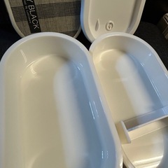 弁当箱　ランチボックス　２段　白　黒　電子レンジ可　容量７２０ｍｌ の画像
