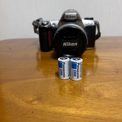 Nikon フィルムカメラ　専用カバー付きの画像