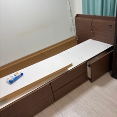 ニトリ　収納付きベッドの画像