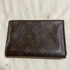 本日10時までの出品です。　ルイヴィトン　三つ折り財布の画像