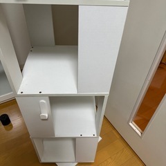 回転式本棚　ホワイトの画像