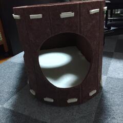 猫ハウスの画像