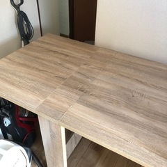 折りたたみダイニングテーブルの画像
