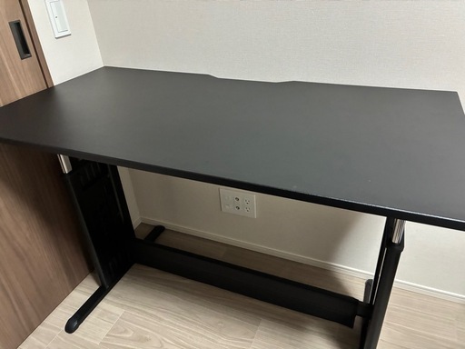 美品 昇降式デスク 120×60 フットレスト付き