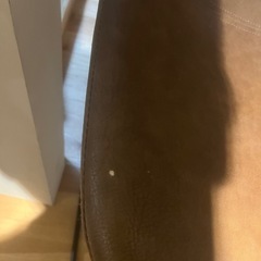 キレイめモダンハイチェアの画像