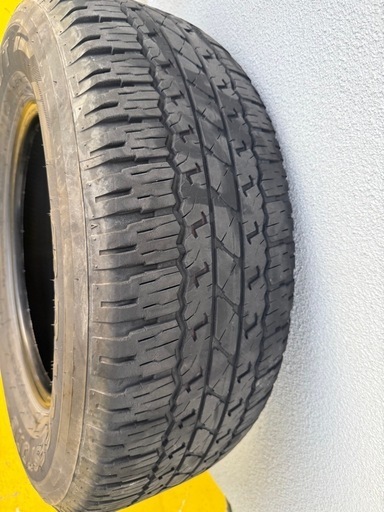 265/65R17タイヤ