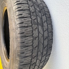 265/65R17タイヤの画像