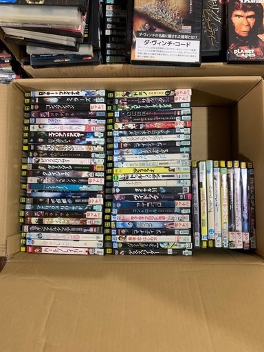 DVDプレーヤー➕DVD300本