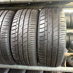 215/60/16中古綺麗な4本タイヤ+交換、愛知県大府市、アマントレーディング株式会社の画像