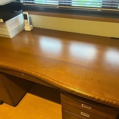 書斎机の画像