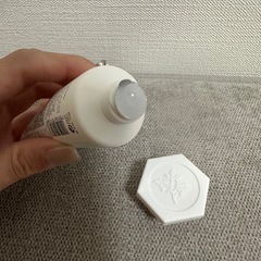 Laline ラリン デッドシーミネラル ハンドクリーム 30g 新品未開封の画像