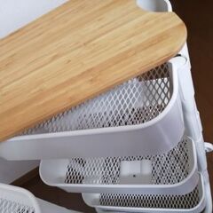 IKEA ロースコグ　ワゴン×２　ホワイトの画像