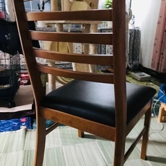 ダイニングチェアの画像