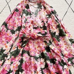 ZARAワンピースの画像