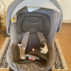 エールべべ　クルットNT2 ノーブル　ALB866 チャイルドシート　回転式の画像