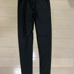 ラッシュガード　レギンスの画像