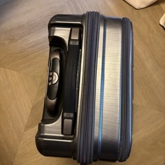スーツケースの画像