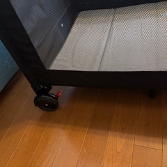 KATOJI プレイヤードベビーベッドの画像