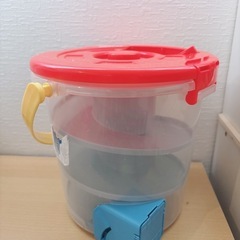トミカでるでるバケツの画像
