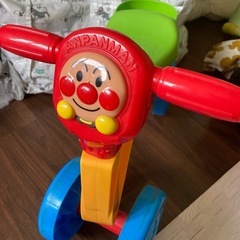 アンパンマンバイクの画像