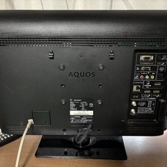 ●SHARP アクオス　22型液晶テレビ●2011年の画像
