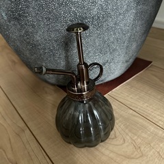 園芸用の霧吹き　アンティーク風の画像