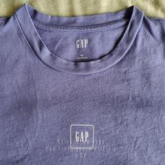 《SALE》数回着用　GAPメンズTシャツの画像
