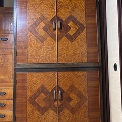 箪笥　古家具の画像