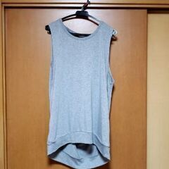 ミシェルマカロン　ニットワンピース&TOMMY Tシャツ[ともにXS]おまけGYDAノースリーブワンピース[F]の画像