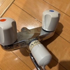 TOTO ツーバルブ　混合栓　蛇口　シャワーの画像