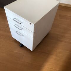 キャビネット デスクワゴン 棚　収納の画像