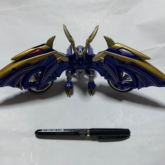 仮面ライダー ナイト　サバイブ ダークライダー R＆Mの画像