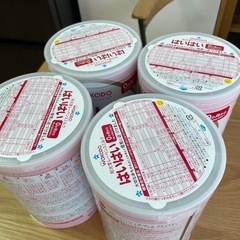 新品未開封 / 粉ミルク はいはい 810g×4缶 の画像