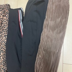 ZARA ユニクロ　shein スカートの画像