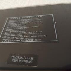 ガラス天板　パソコンデスク　中古　引出し二段付の画像