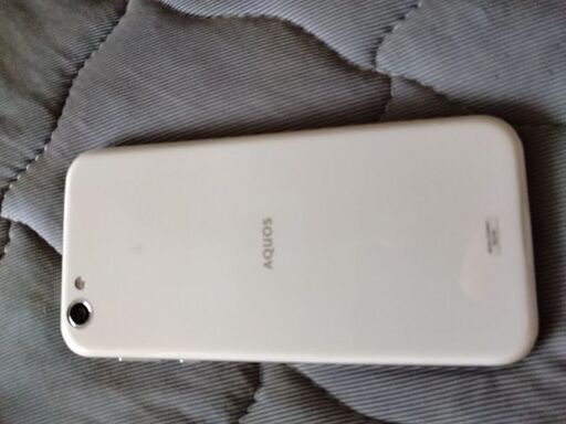 AQUOS　R